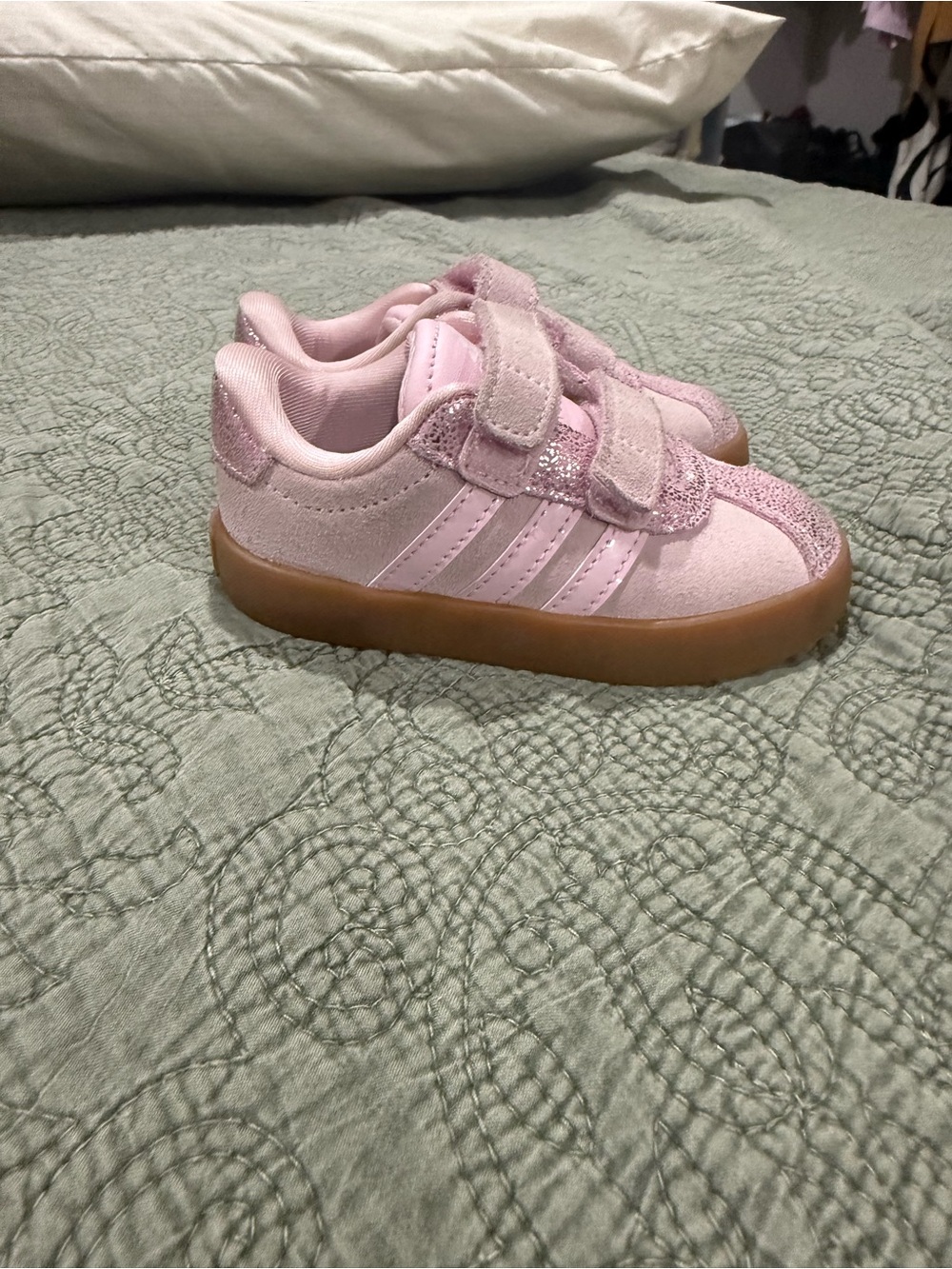 adidas Kids Light Pink Velcro Sneakers with Gum Sole
